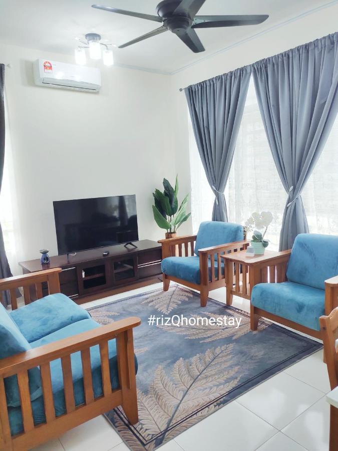 Rizq Homestay Tg Malim Kerling 外观 照片